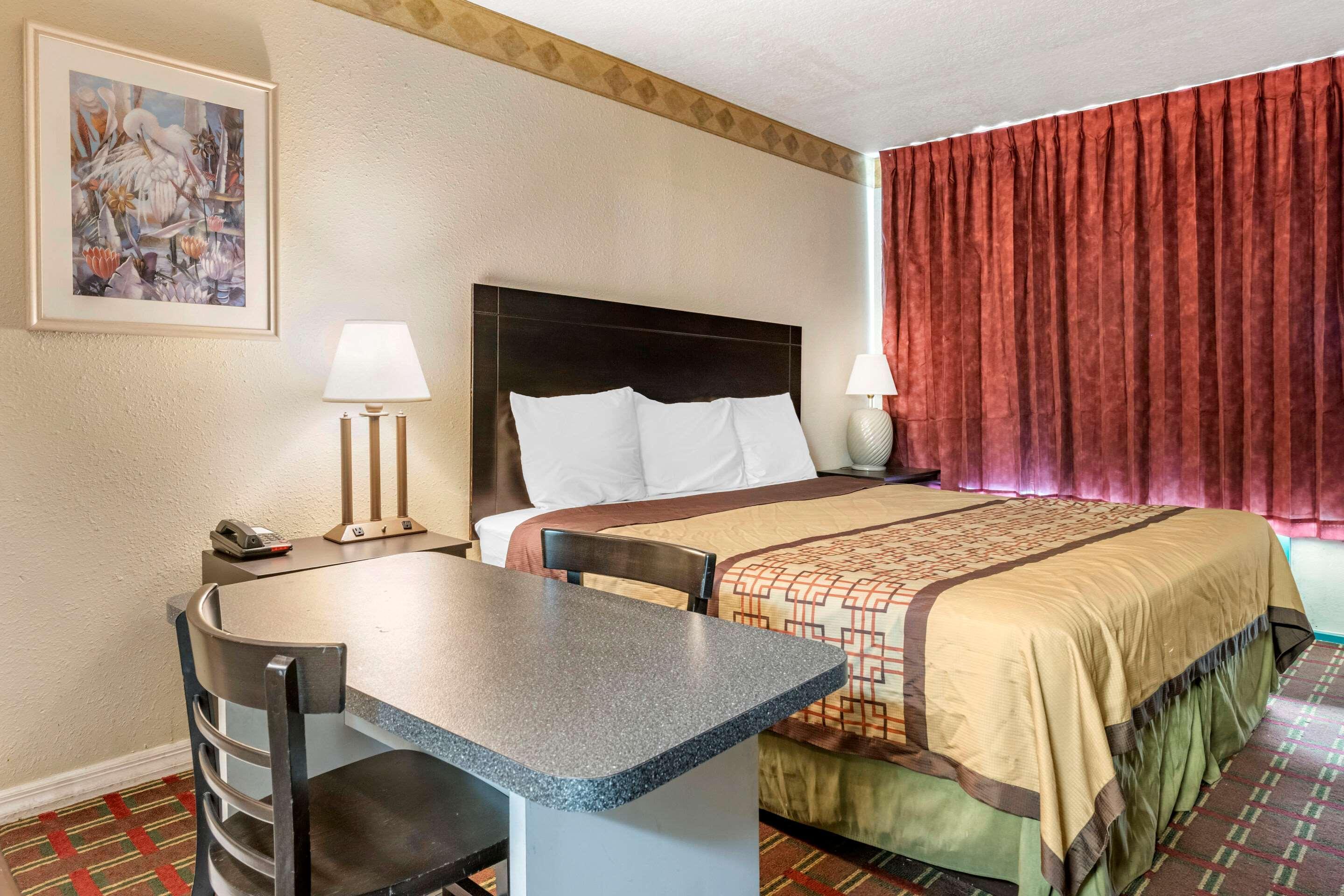 Rodeway Inn New Port Richey Exteriér fotografie