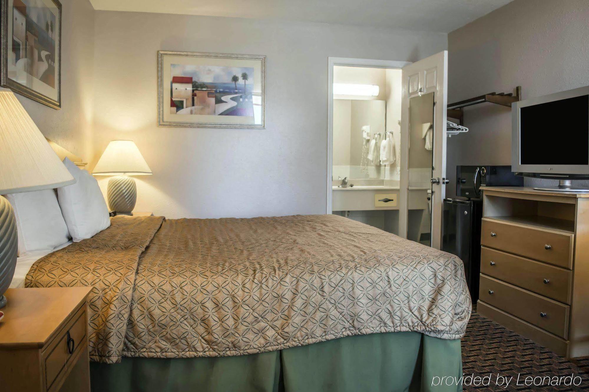 Rodeway Inn New Port Richey Exteriér fotografie